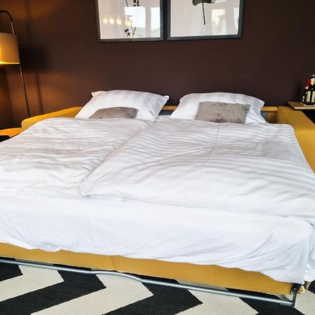Maremar - Design Maisonette Altstadt - 4 Pers - 57Qm - Luxus Boxspringbett - Kueche - Arbeitsplatz - Privater Parkplatz Greiz Esterno foto
