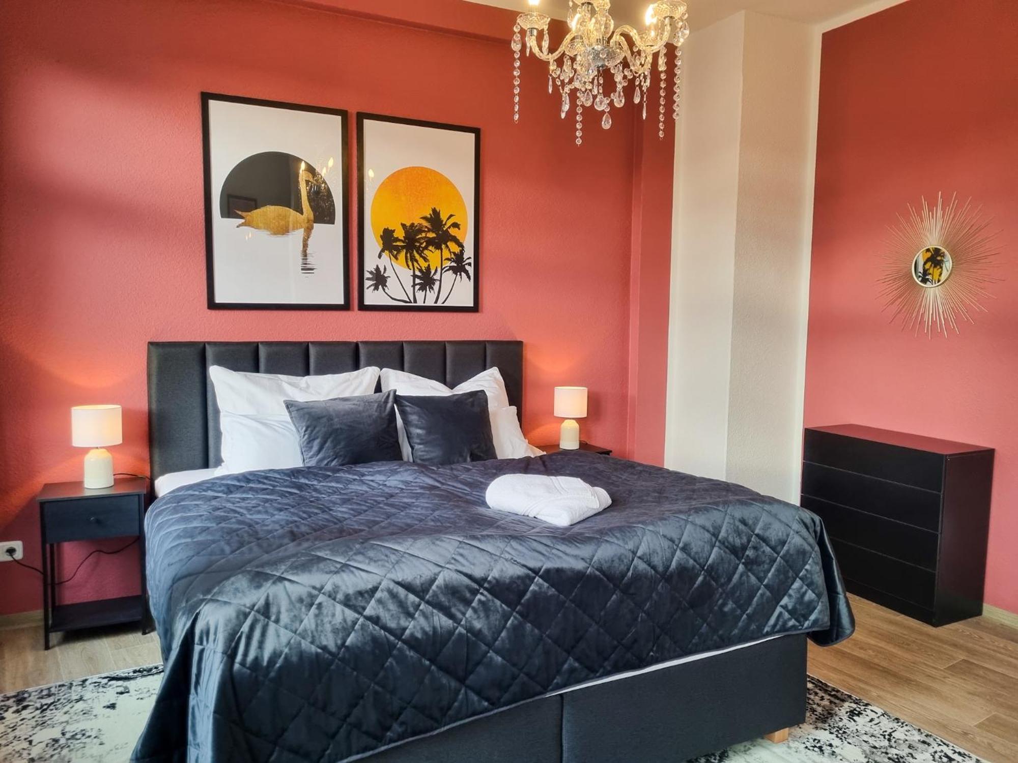 Maremar - Design Maisonette Altstadt - 4 Pers - 57Qm - Luxus Boxspringbett - Kueche - Arbeitsplatz - Privater Parkplatz Greiz Esterno foto