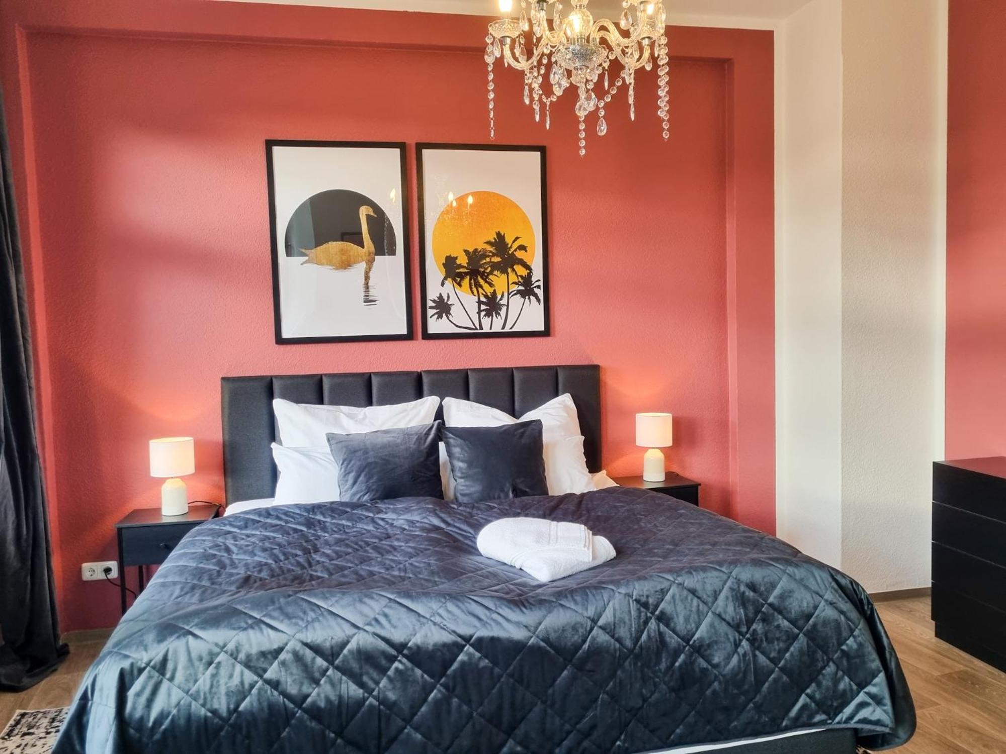 Maremar - Design Maisonette Altstadt - 4 Pers - 57Qm - Luxus Boxspringbett - Kueche - Arbeitsplatz - Privater Parkplatz Greiz Esterno foto